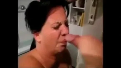 Albanian step mom cum shoot