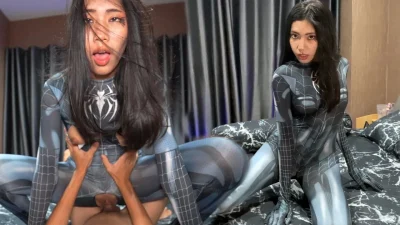 Petite Spider Girl can’t hold her Horny side