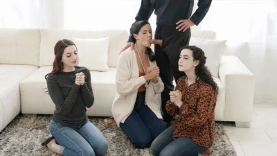 FreeUse Milf – Three Gorgeous Housewives Are Happy To Please Their Husbands Anytime And Anywhere