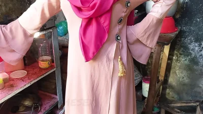 Kitchen Sex Turns Into Full-On Madness