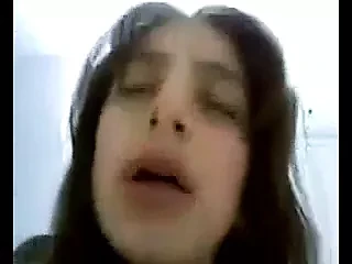 charmouta libiya terkab aala zeb o tetnatet aalih