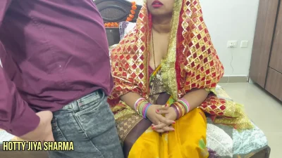 2023 karwa chauth desi biwi ko husband ne gift mein diya Mota Lund (couple sex)