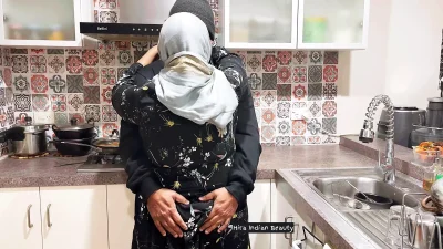 Hijabi MILF’s Sensual Lip Lock Kissing & Love Making – Pussy Fingering, Boobs Press & Ass Press in Hot Foreplay