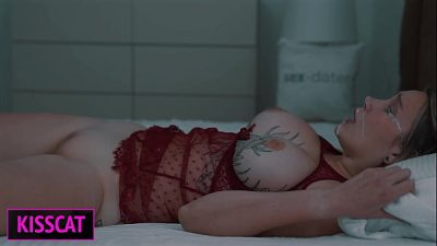 Step Mom Waiting Husband, but Shares Bed with Step Son till Huge Facial After Unexpected Cum Inside